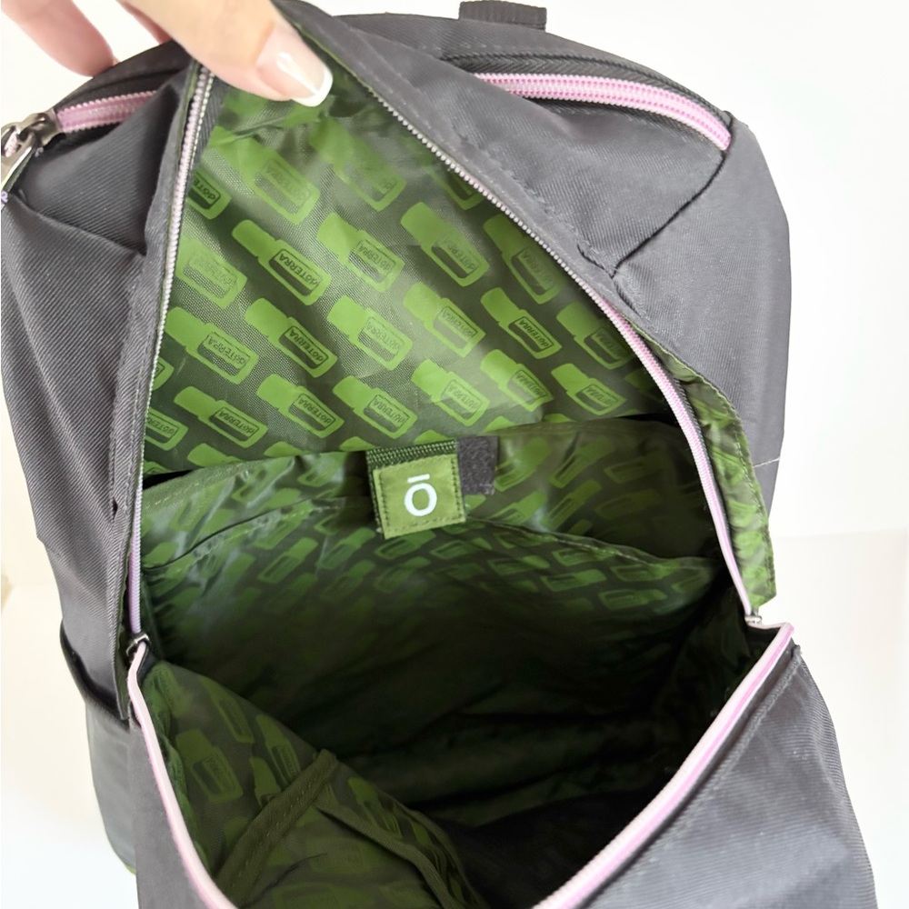doTERRA Backpack - Picture 4 of 6
